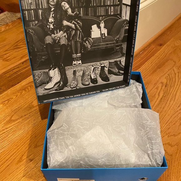 John Fluevog Axe size 8 Black - Picture 3 of 10